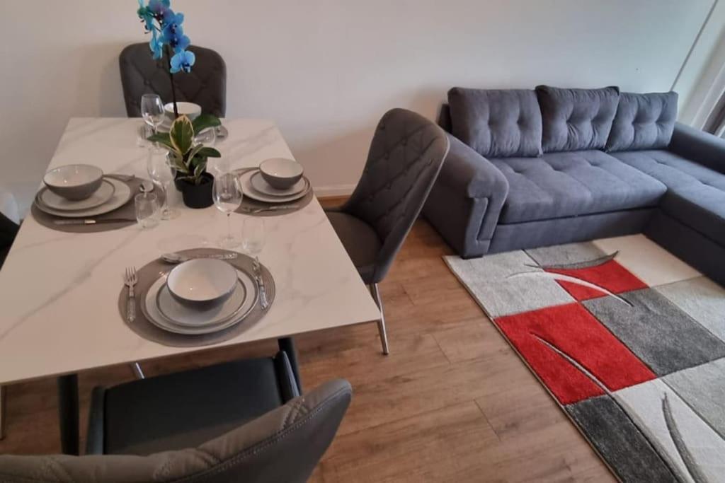 Gottersea 1 Bedroom Flat In Battersea 70 Mq لندن المظهر الخارجي الصورة